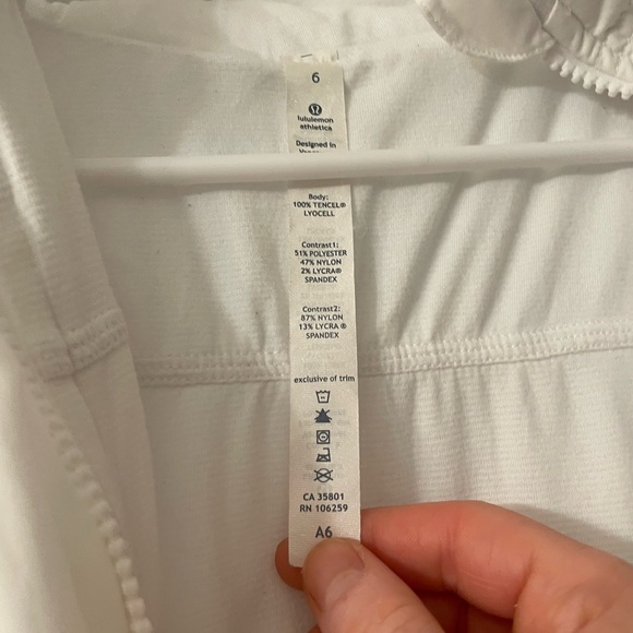 Lululemon Jacket - Picture 3 of 3